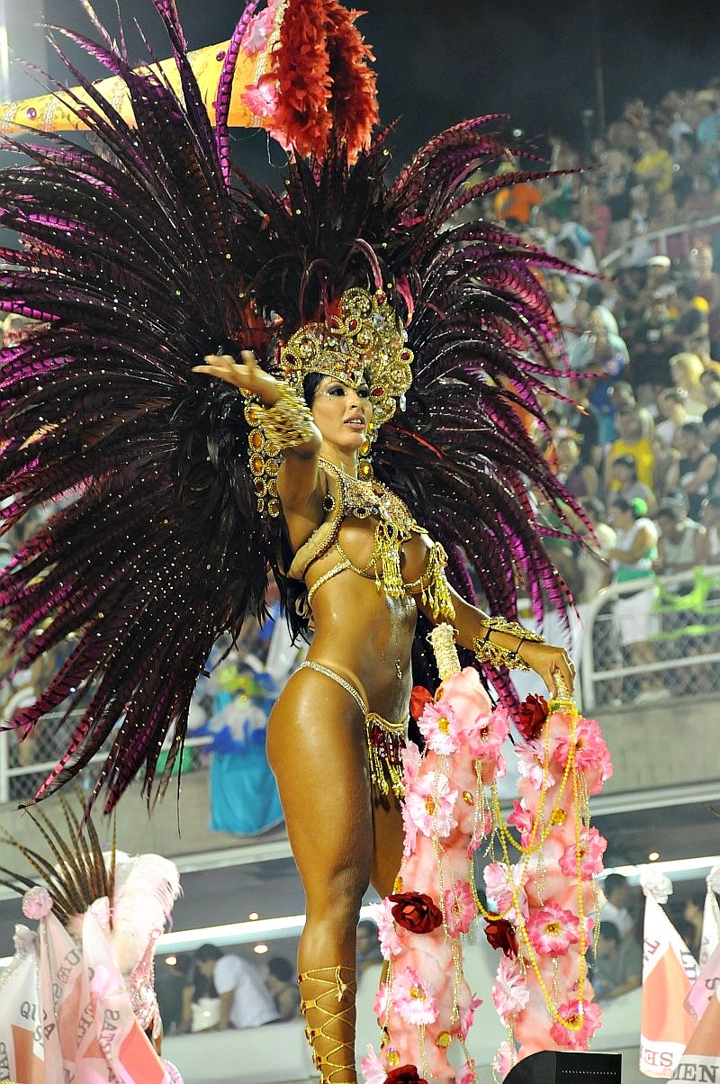 brazilian female dancer (31).jpg