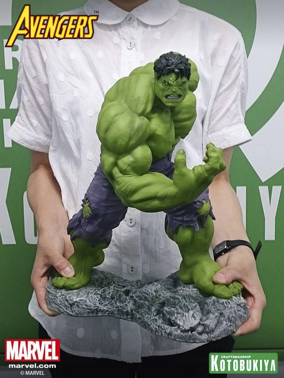 new-koto-hulk-statue.jpg
