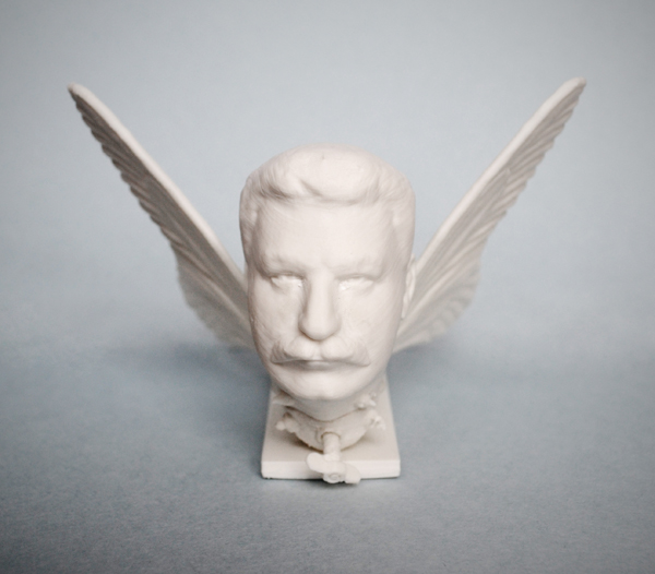 Stalin_fly_01.jpg