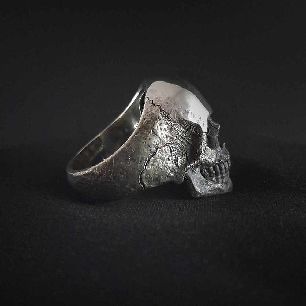 SkullRing_11