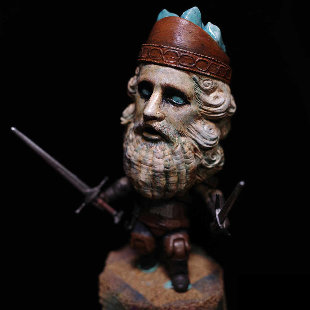 Karolos Glintstone Crown_02