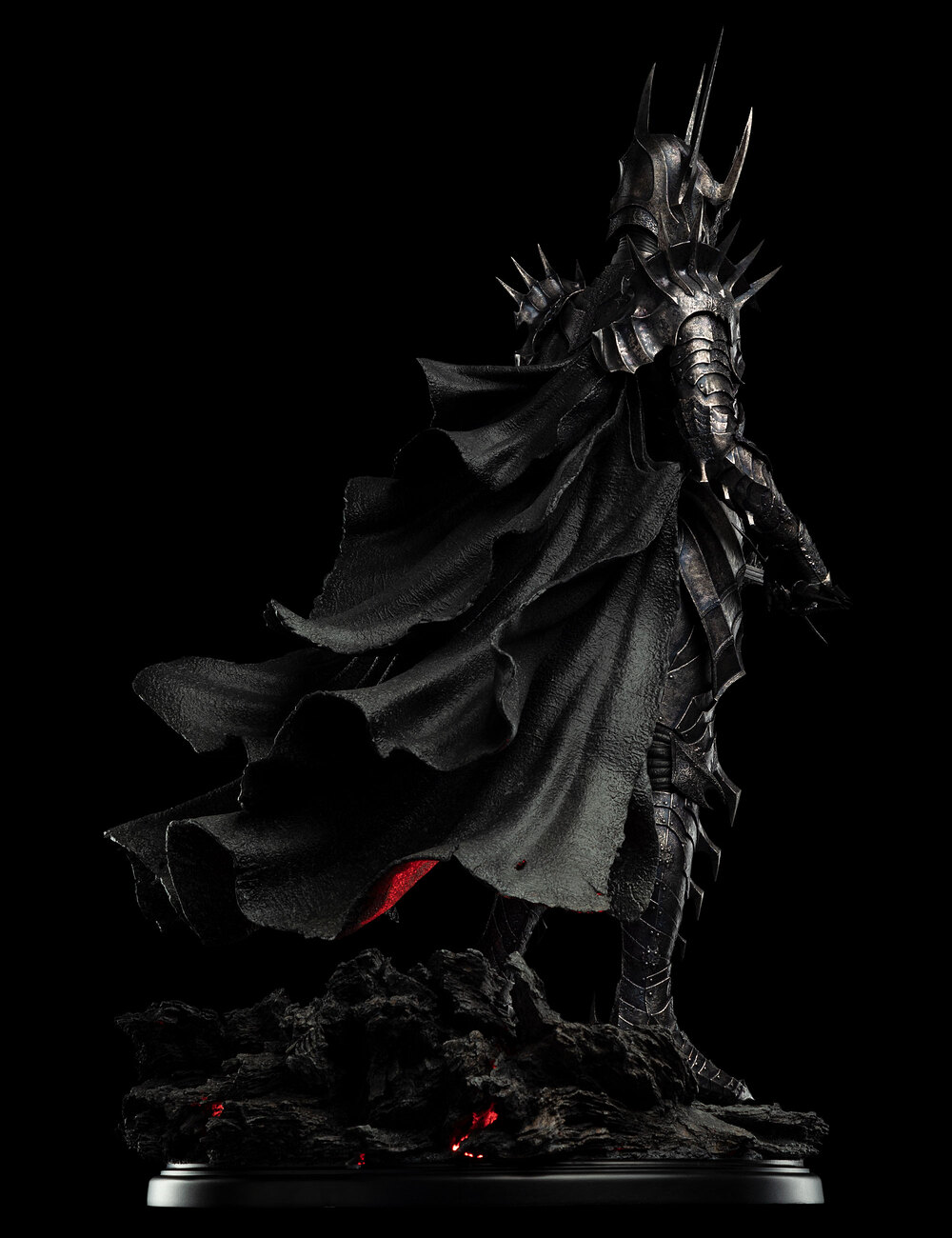 86-01-03271_LOTR_Sauron_005