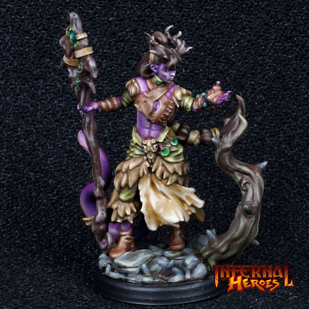 Druid-Female-Paint-1