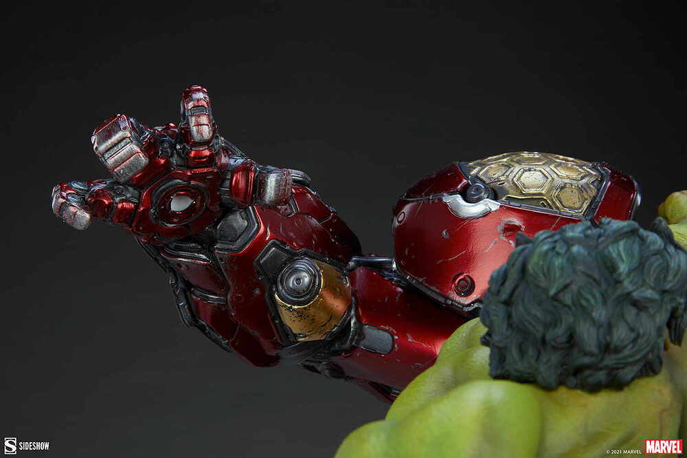 hulk-vs-hulkbuster_marvel_gallery_60b902810927d