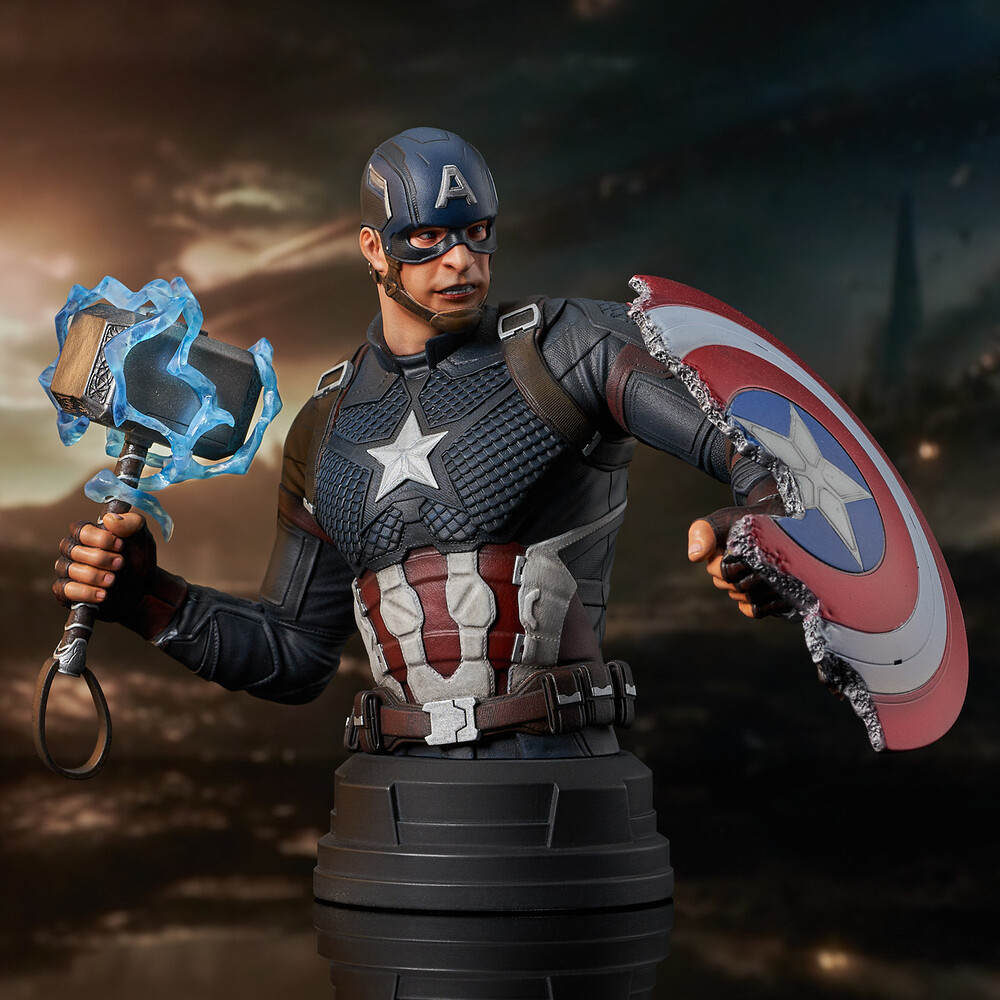 Marvel_CaptAmericaMjolnir_Bust_02__87818