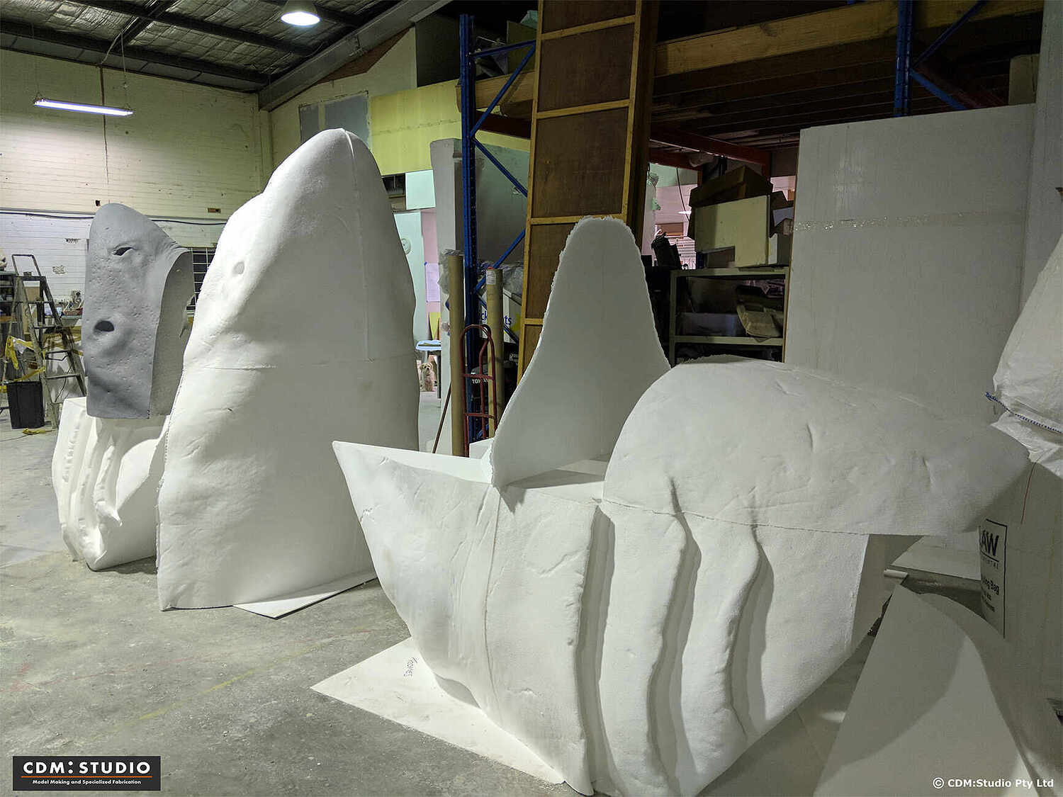 LIFE-SIZE Dinosaurs, Megalodon and other creatures for WA Museum Boola