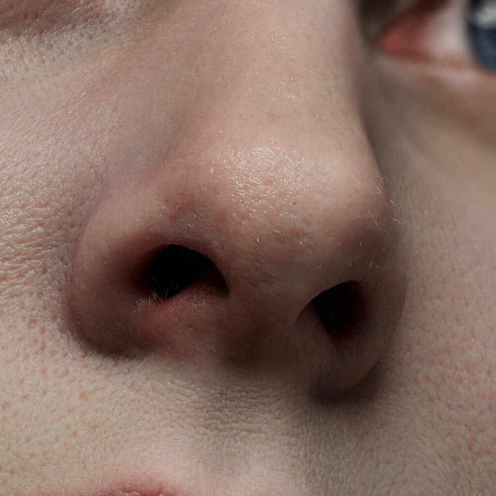 ariana pores  by vahid ahmadi nose