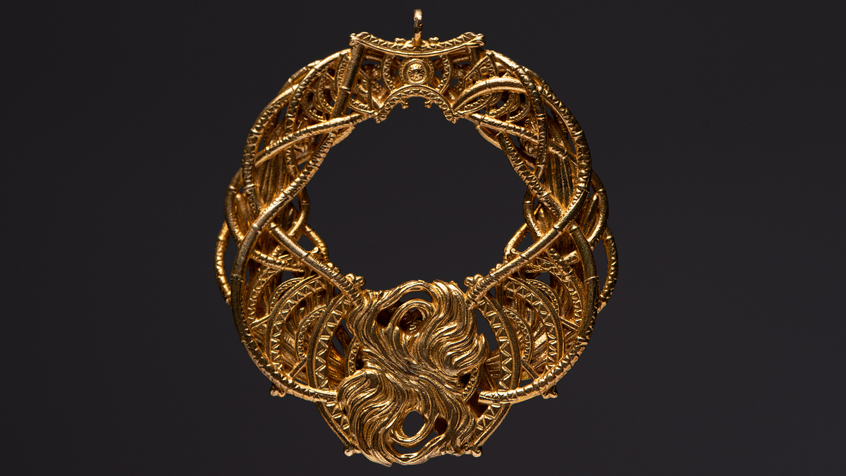 DragonRockstarPendant_Rear_1920