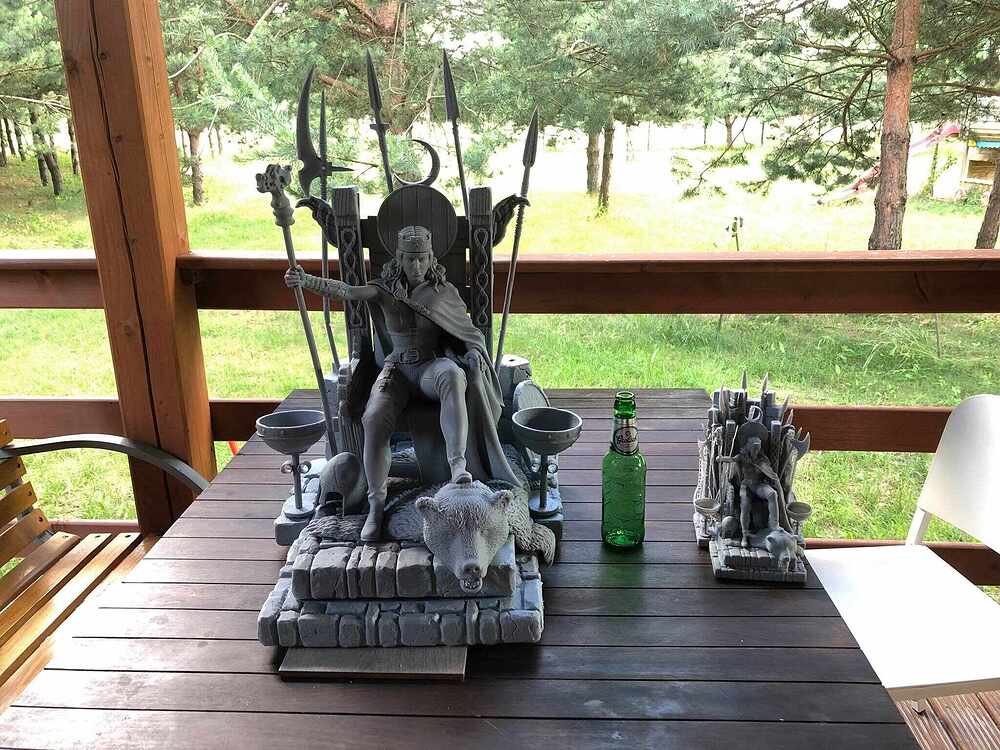 EpicStatues