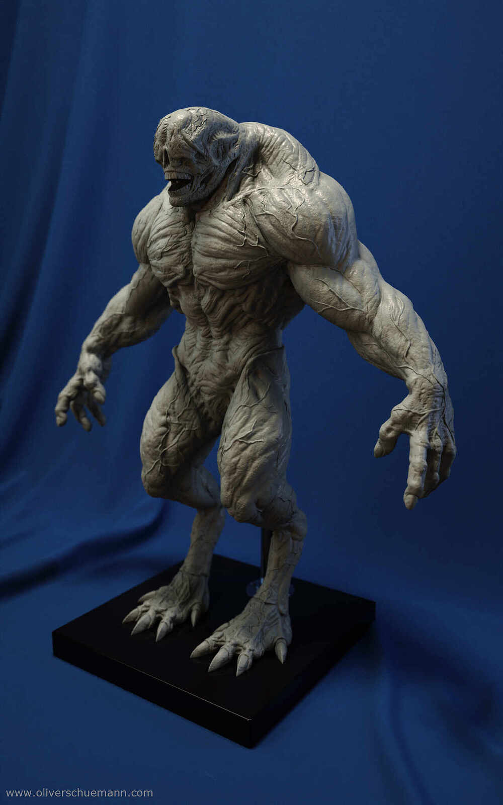 Hellknight_Studio_002_comp