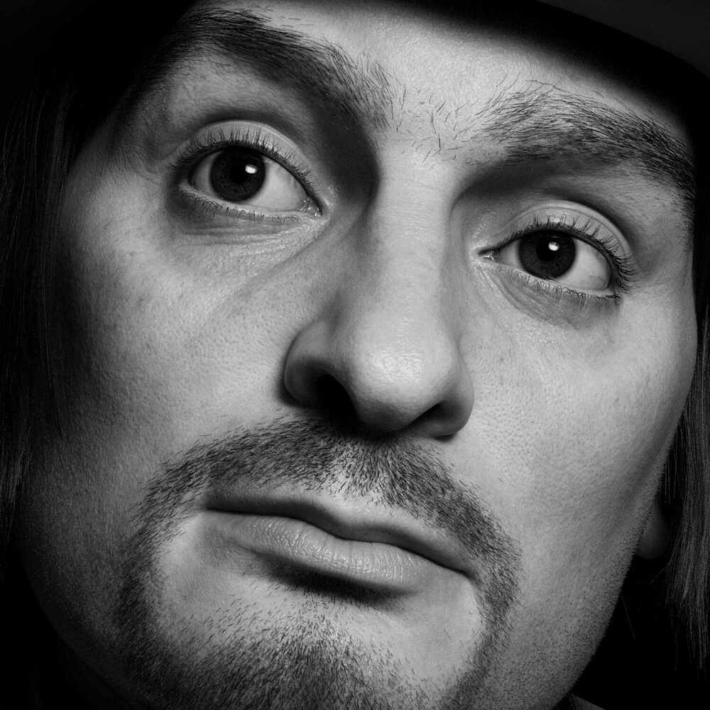Closeup_B&W