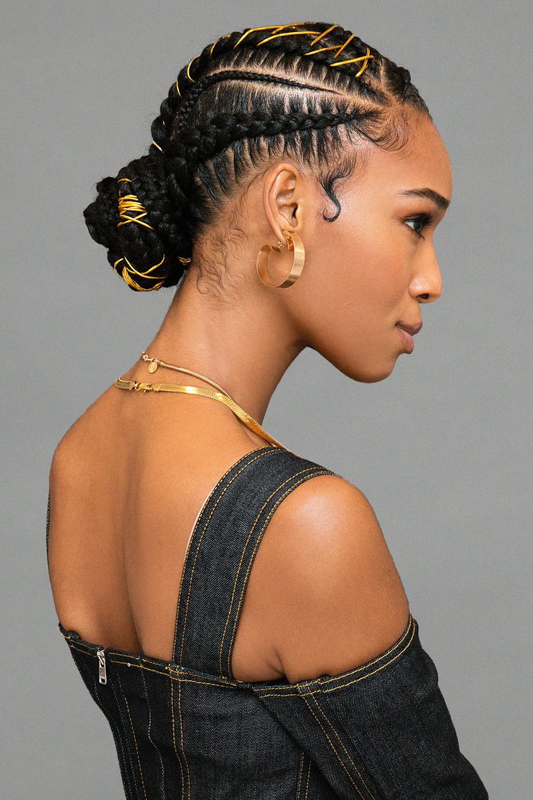 golden-stitched-bun-1541797321.jpg