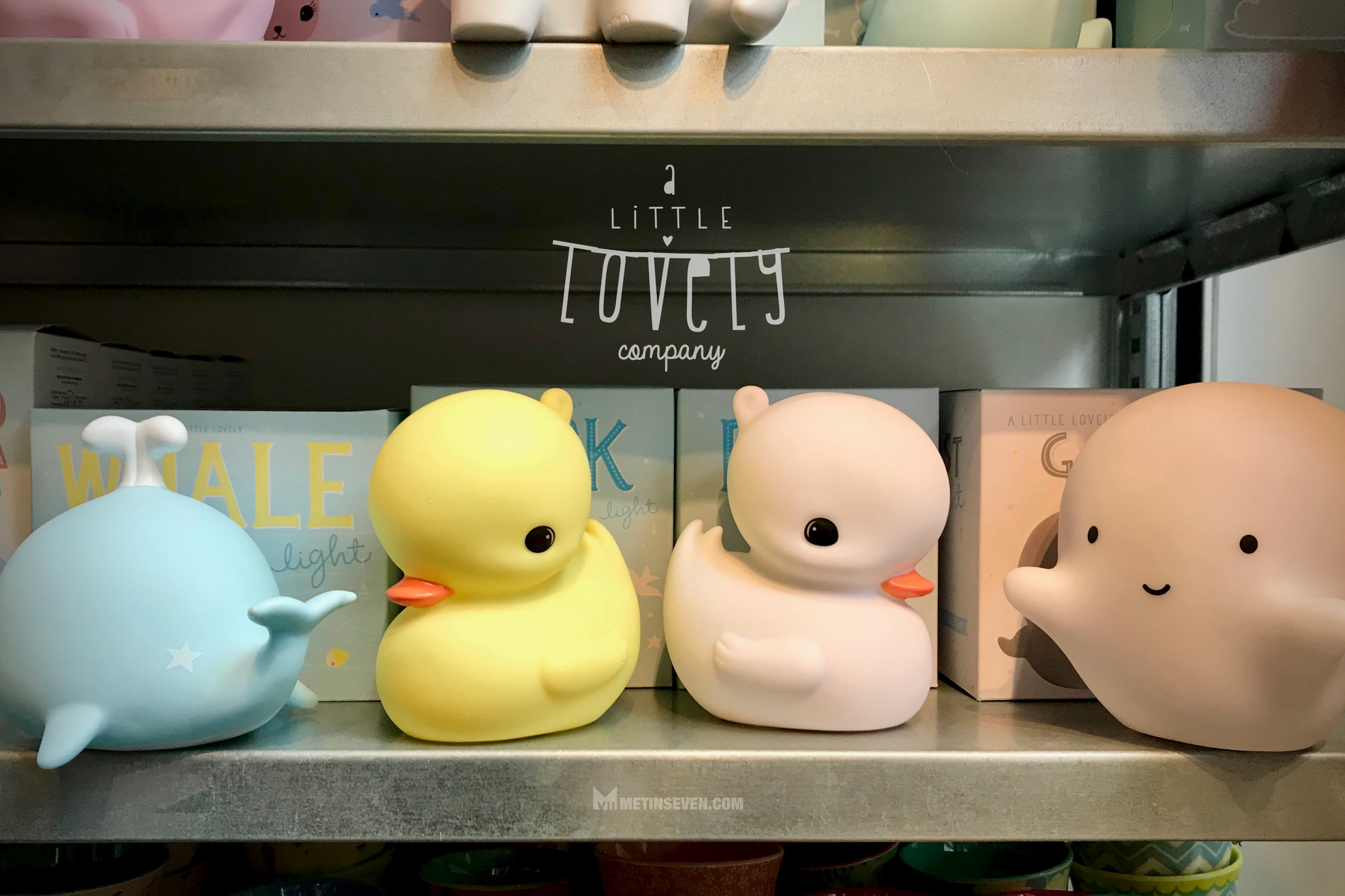 metin-seven_3d-print-modeler-toy-character-sculptor_duck-lamps-lights-shop.jpg