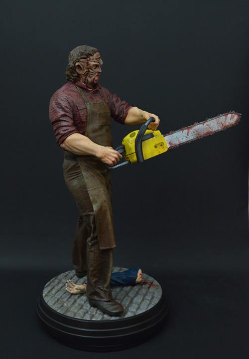 leatherface01.jpg