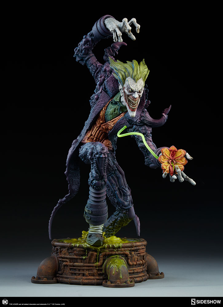 dc-comics-the-joker-statue-sideshow-200425-11.jpg