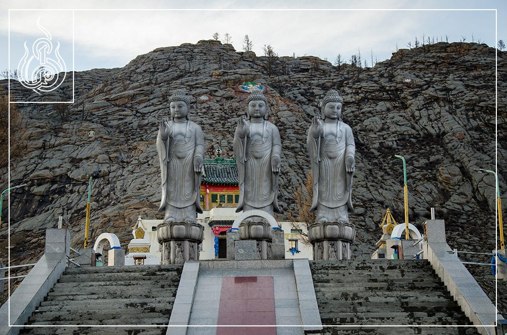 Render - 3 Buddhas.jpg