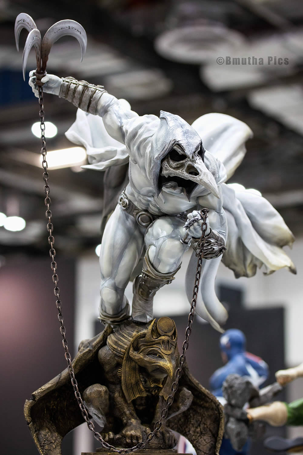 MOONKNIGHT_07.jpg