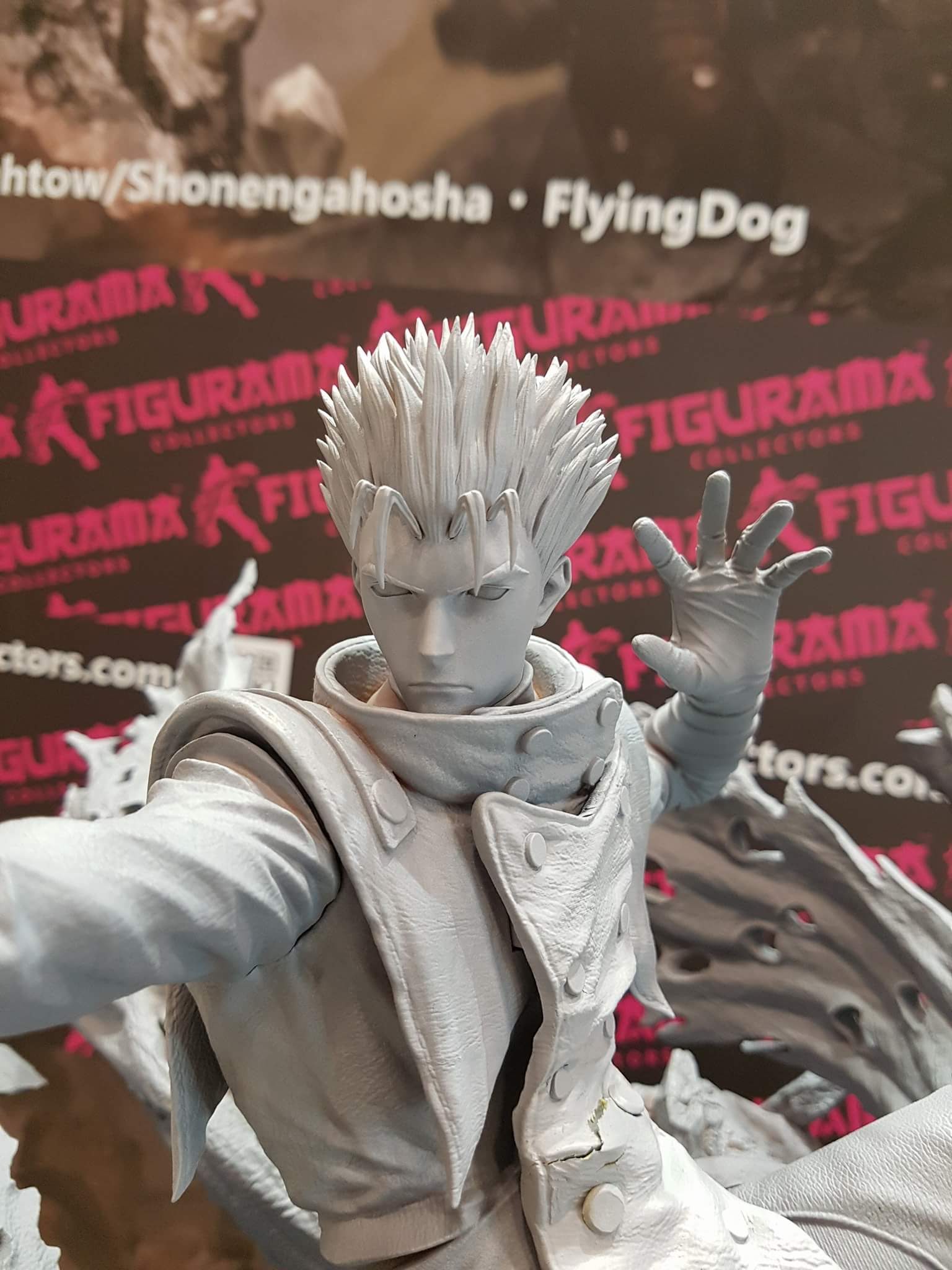 trigun statue