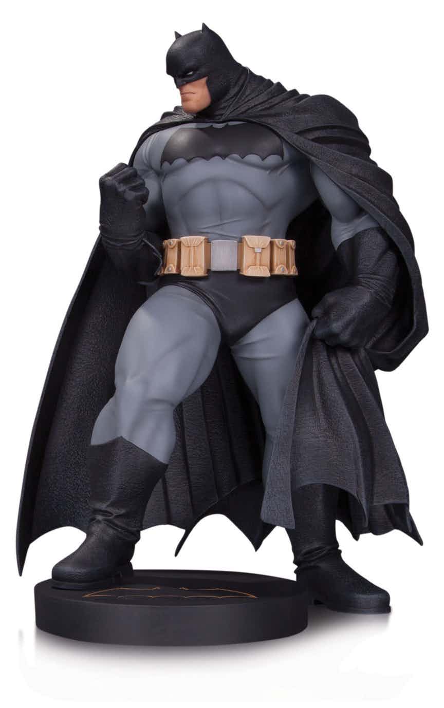 DC-Designer-Series-Kubert-Statue.jpg
