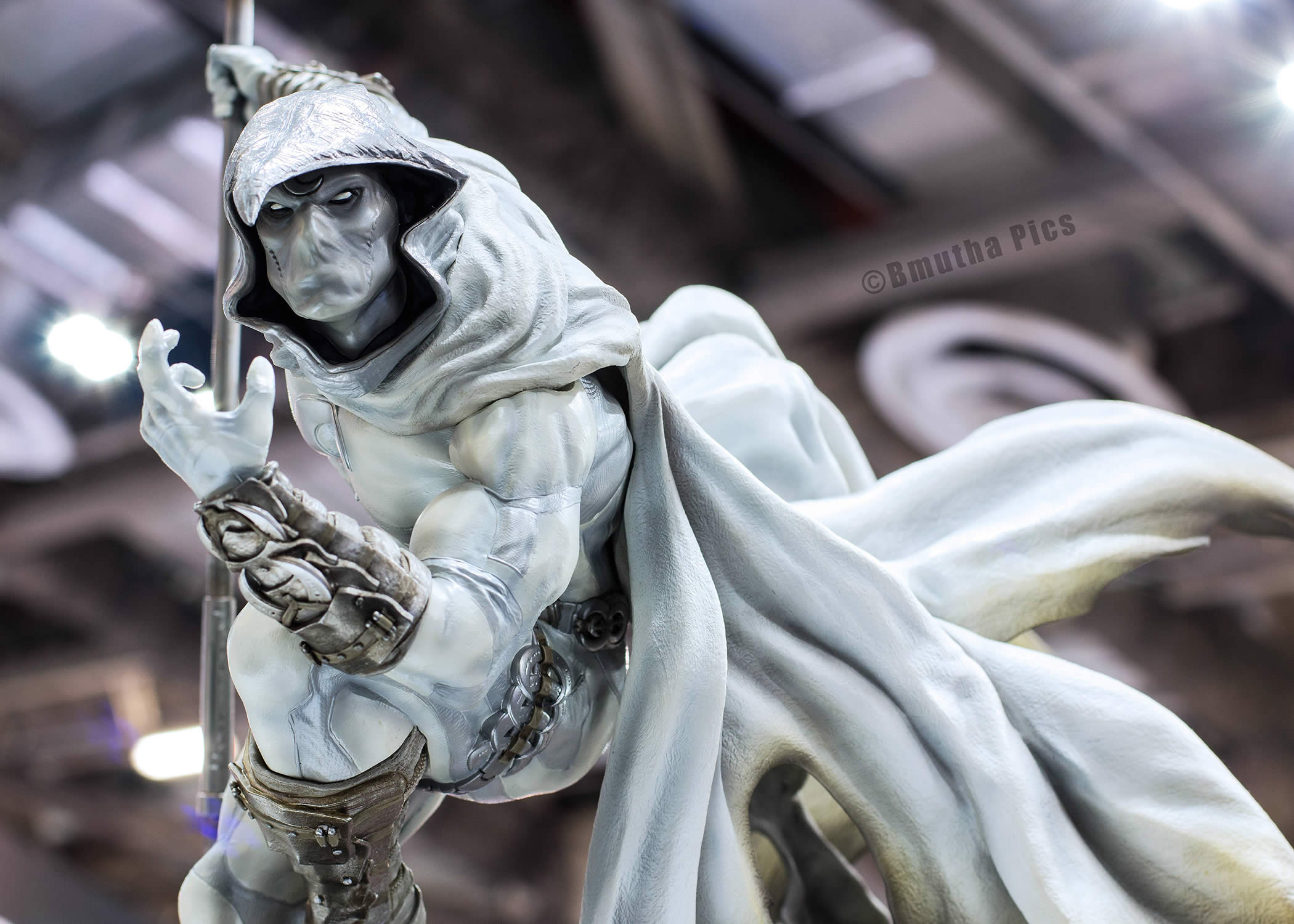 MOONKNIGHT_04.jpg