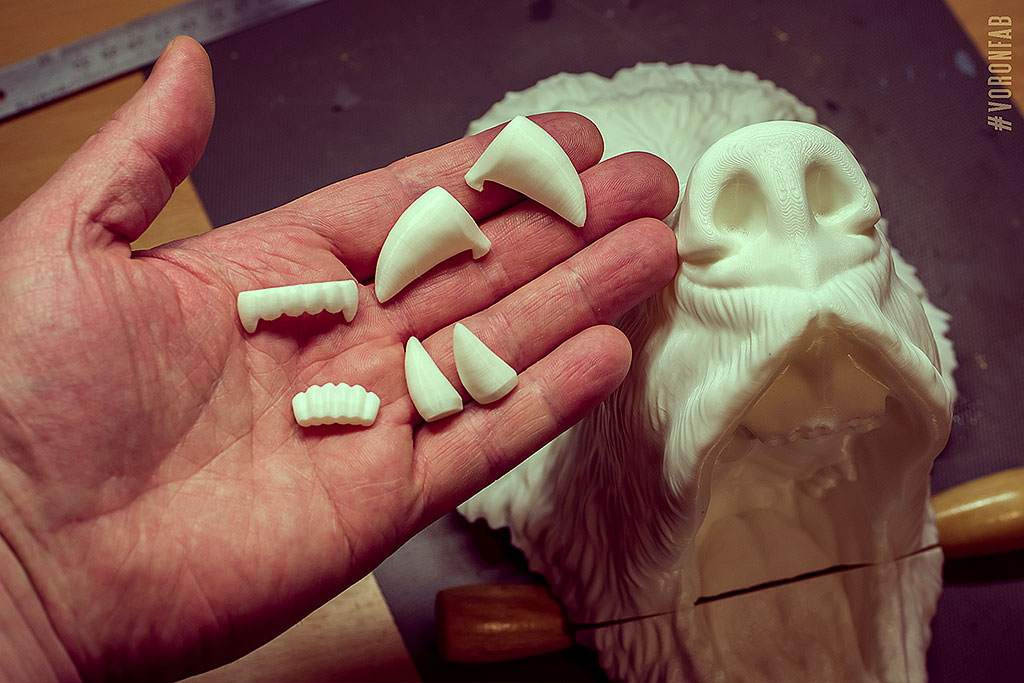 bear-head-roaring-wall-sculpture-wip-03.jpg