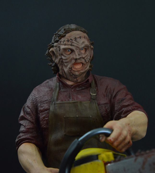leatherface02.jpg