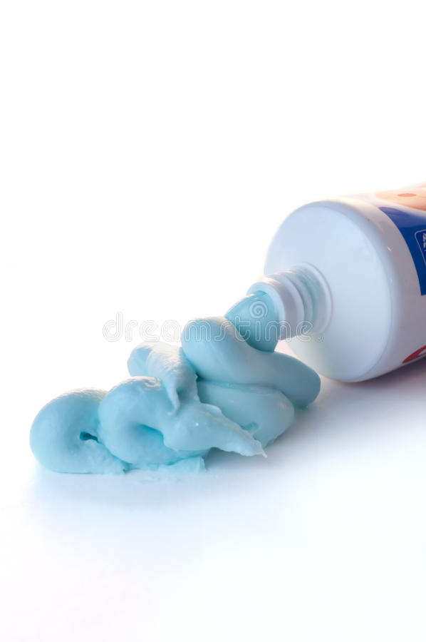 squeezed-out-too-much-toothpaste-18496915