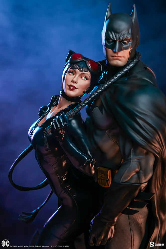 batman-and-catwoman_dc-comics_gallery_62698cb2e2a6b