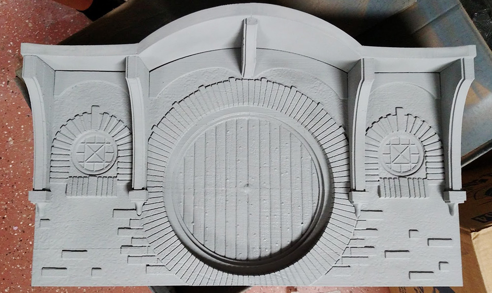 Front01.jpg