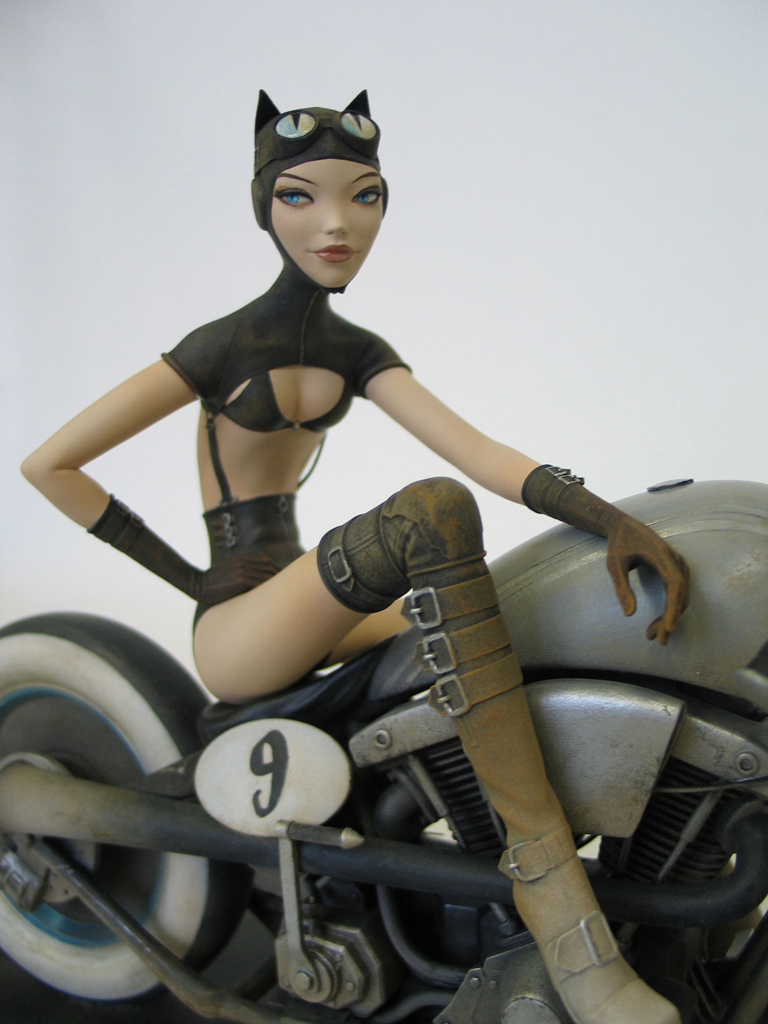 DefeoOttoGirlDetail2LOW.jpg