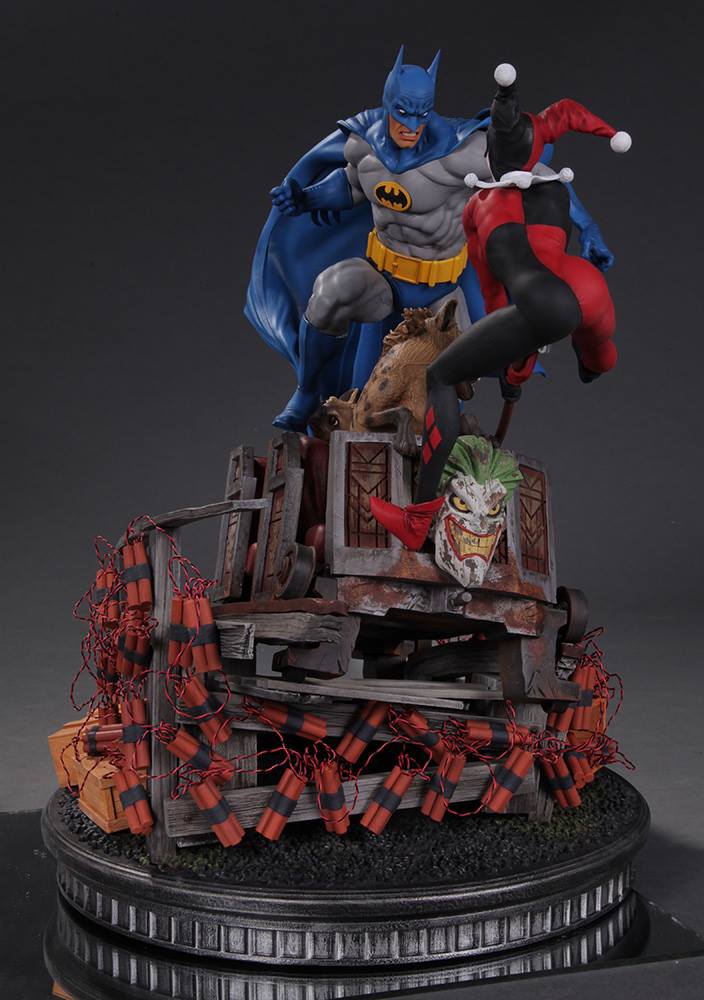 Batman vs Harley Quinn Battle Statue DC - ZBrushCentral