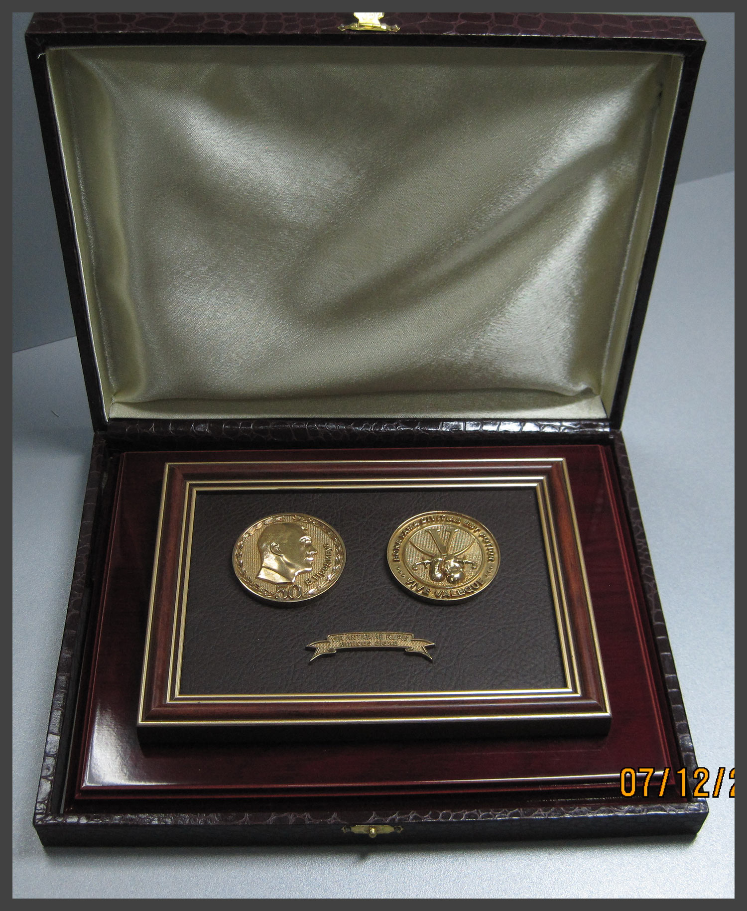 medal_01.jpg