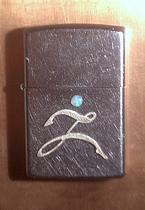 Zippo.jpg