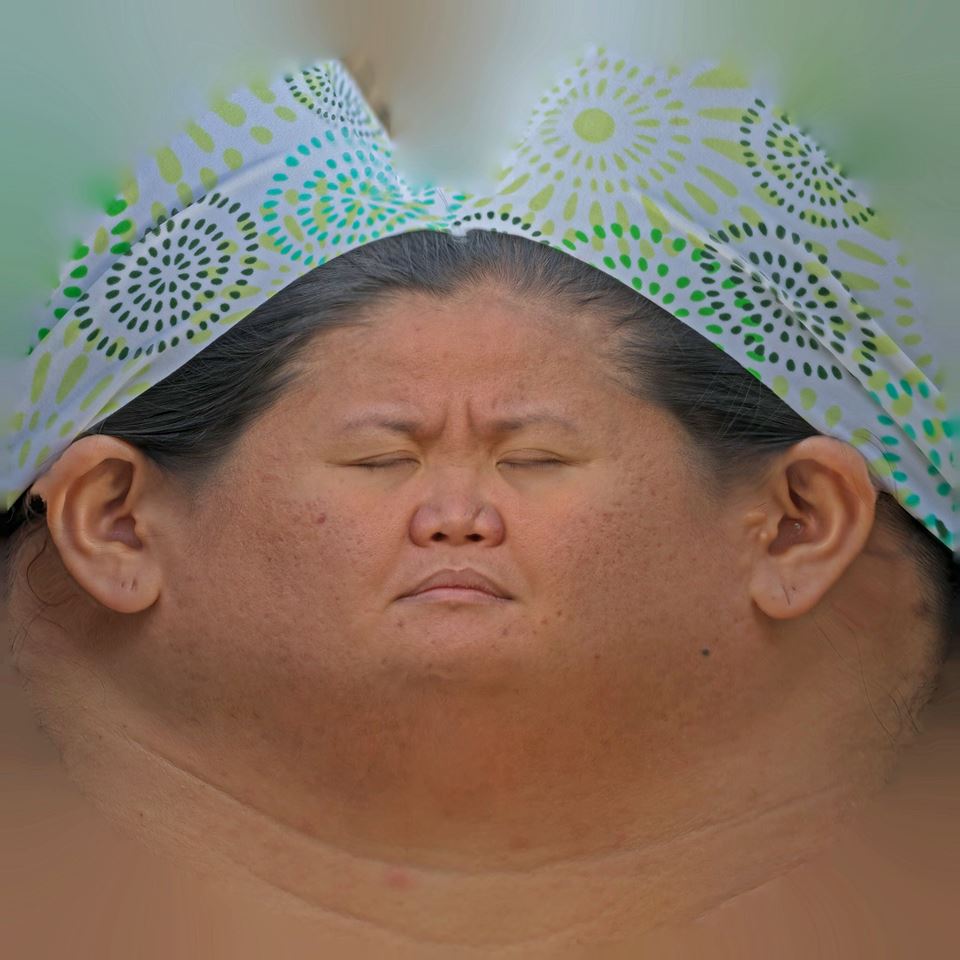 mina2.jpg