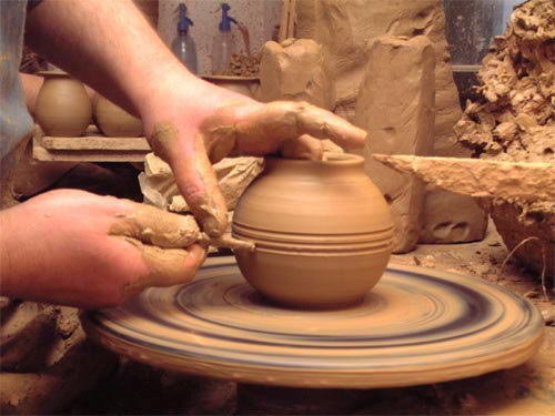 118843_mestesuguri-traditionale-olaritul