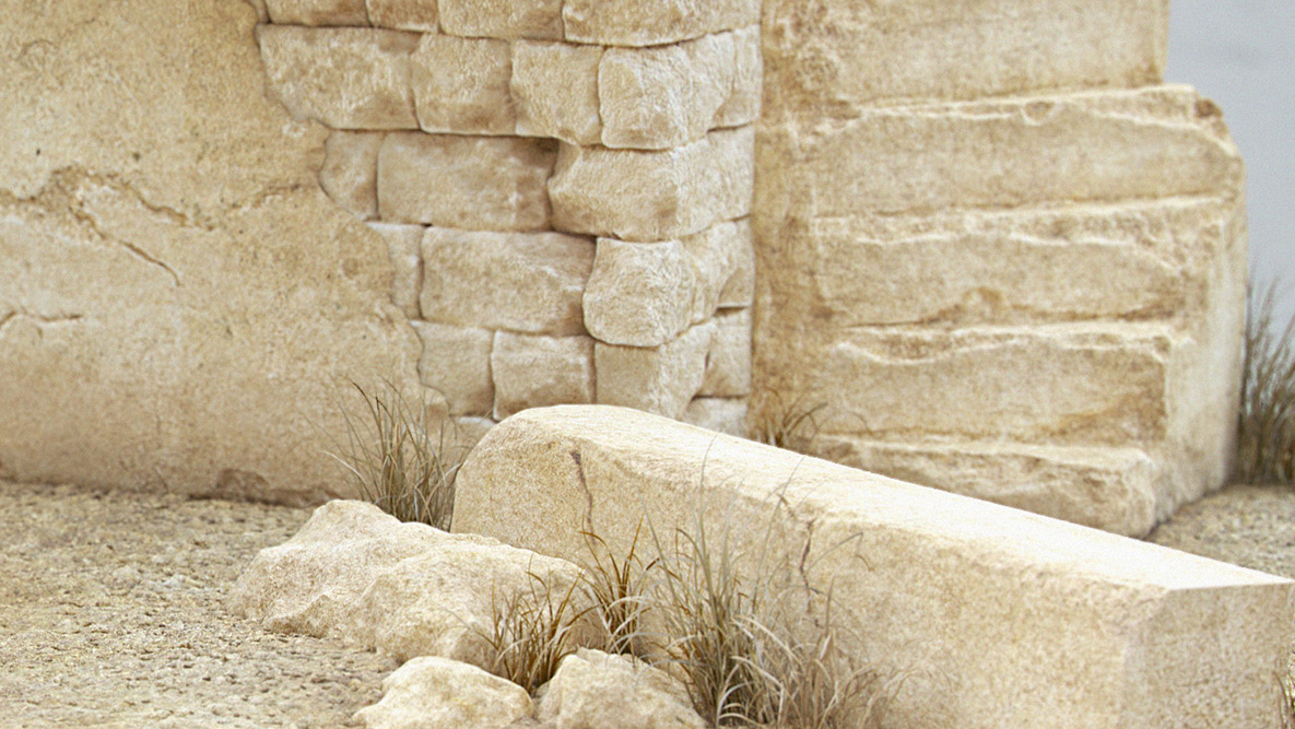 Base_06_close_up_2.jpg