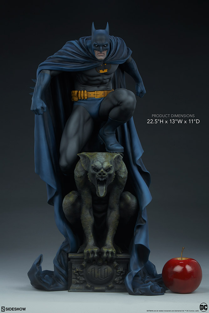 Batman-Premium-Format-Figure-2