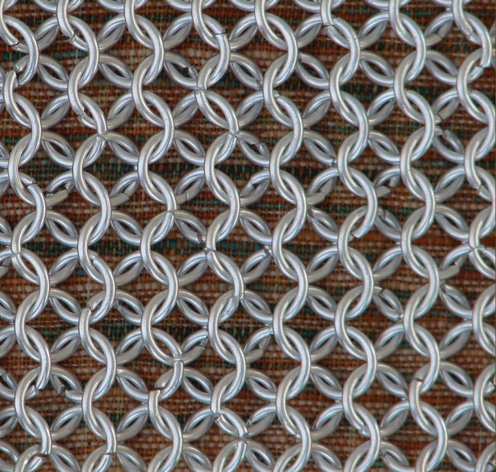 Alu-butted-chainmail.jpg