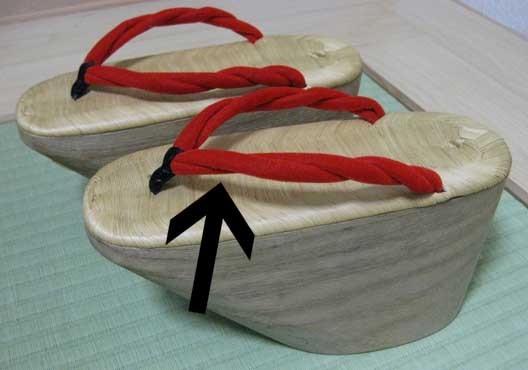 Hand-Made-Geisha-Shoes-Koppori[2].jpg